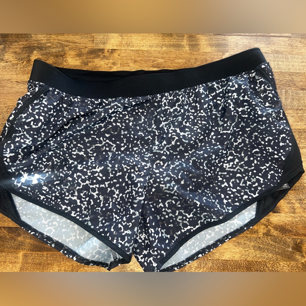 NWT under armour shorts XL